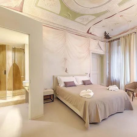 Residenza D'epoca Le Aquile 3* סיינה