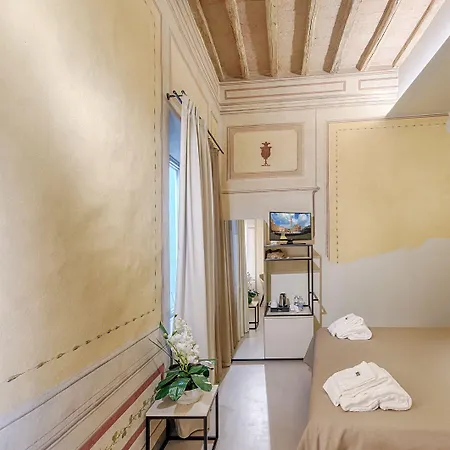 לינה וארוחת בוקר Residenza D'epoca Le Aquile 3*