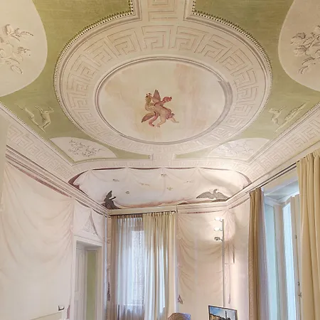 Residenza D'epoca Le Aquile לינה וארוחת בוקר 3*