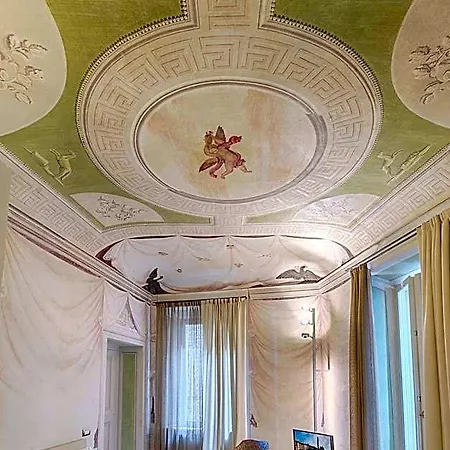 Residenza D'epoca Le Aquile לינה וארוחת בוקר 3*