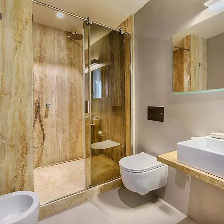 Residenza D'epoca Le Aquile לינה וארוחת בוקר סיינה