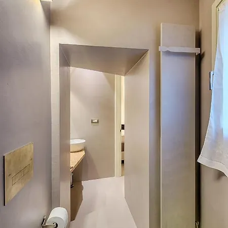 Residenza D'epoca Le Aquile לינה וארוחת בוקר 3*
